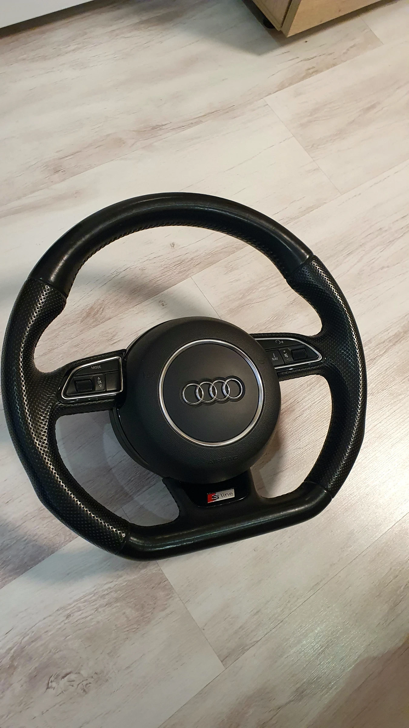 ������ ����� ����� Sline | Mobile.bg � ����������� 1