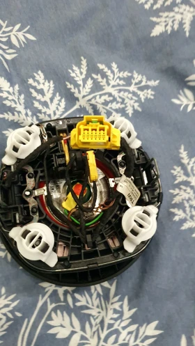 ������ ����� ����� Sline | Mobile.bg � ����� ������ 6