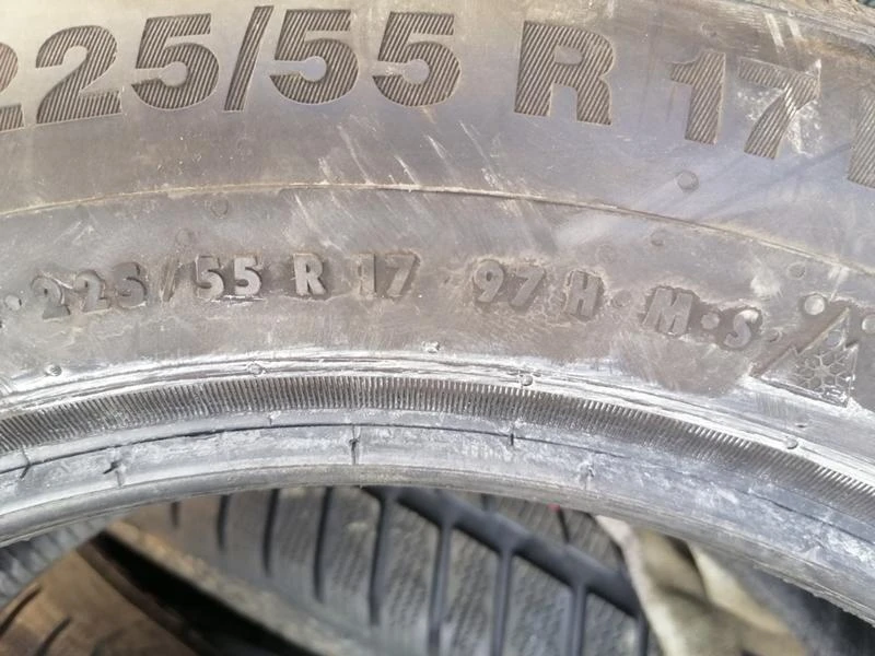 Гуми Зимни 225/55R17, снимка 10 - Гуми и джанти - 32079542