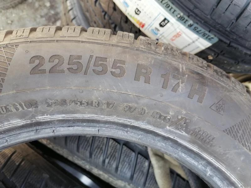 Гуми Зимни 225/55R17, снимка 6 - Гуми и джанти - 32079542