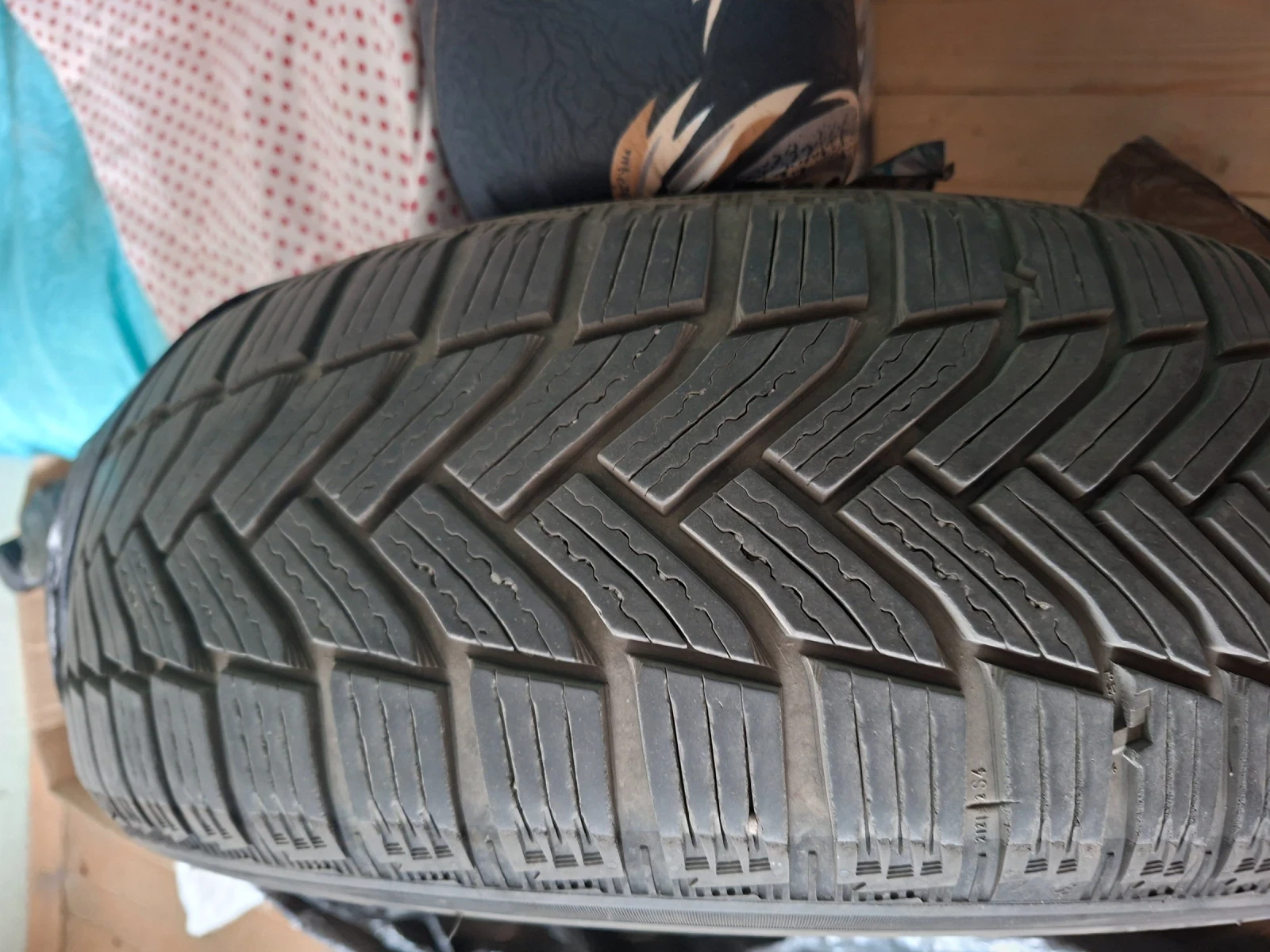    195/60R15  Toyota Corolla | Mobile.bg   5