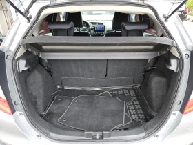 Honda Jazz 1.3i-VTEC/Trend AT/LED/ACC/БЛУТУТ/ОБСЛУЖЕНА/EURO6B - 25500 лв. / 13037.94 € - 54591215 4