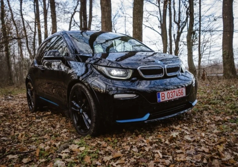 BMW i3 S, 120Ah Performance , Дистроник, Harman Cardon, снимка 2 - Автомобили и джипове - 46769581