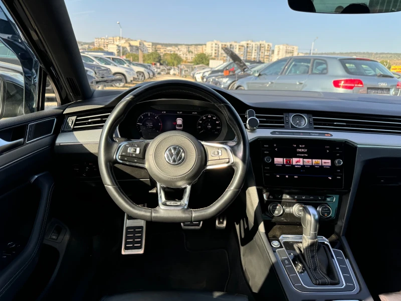 VW Passat 2.0TDI DSG Rline, снимка 11 - Автомобили и джипове - 47157843