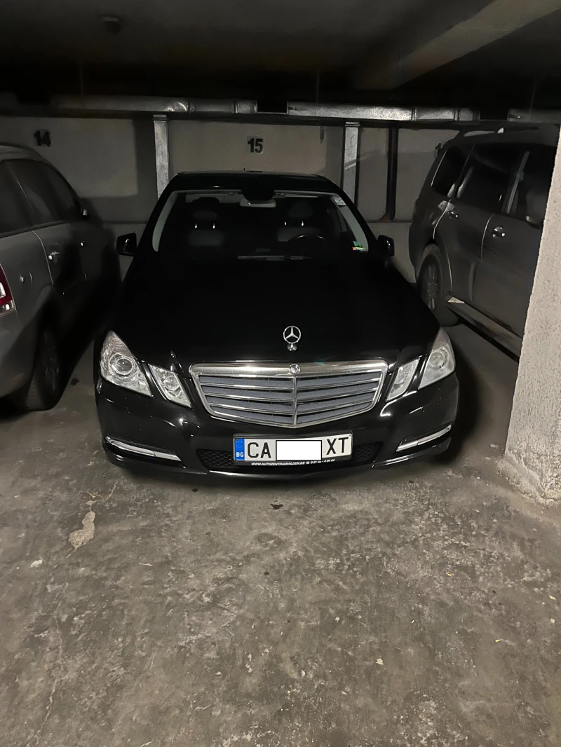 Mercedes-Benz E 350 CDI 4 MATIC, снимка 2 - Автомобили и джипове - 48208939