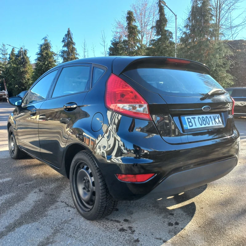 Ford Fiesta Fiesta 1.4//100kc//Автомат, снимка 4 - Автомобили и джипове - 49541779