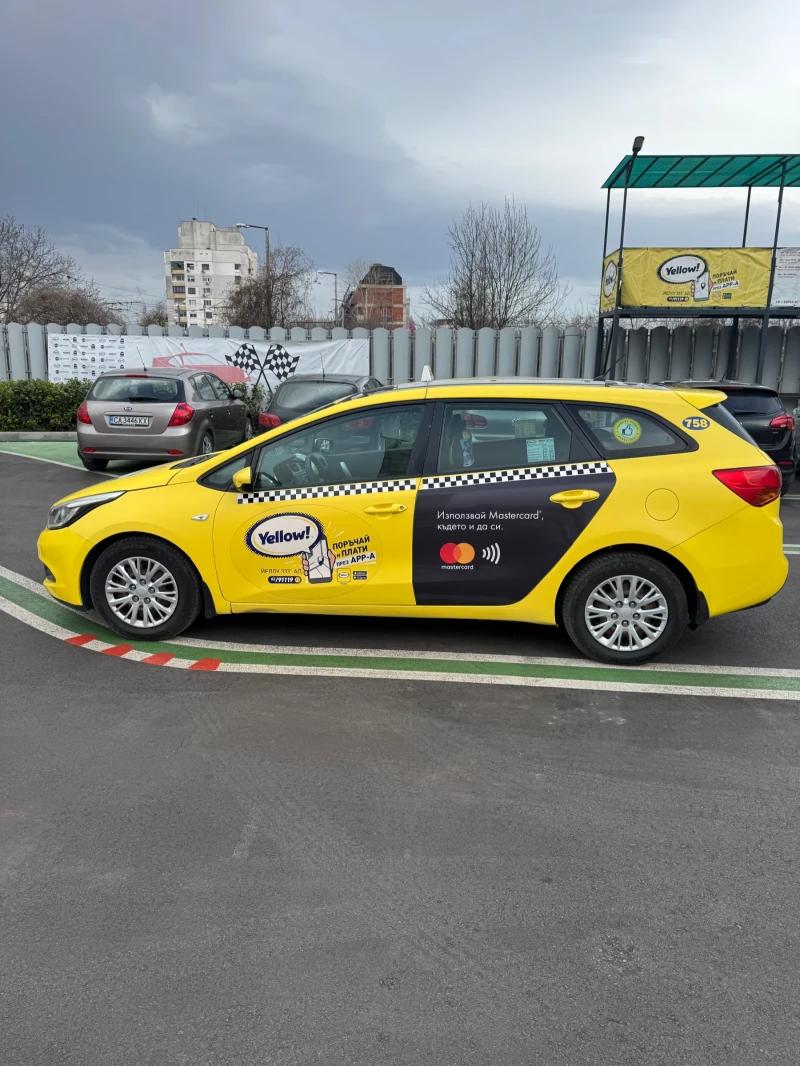 Kia Ceed TAXI, снимка 2 - Автомобили и джипове - 49566431