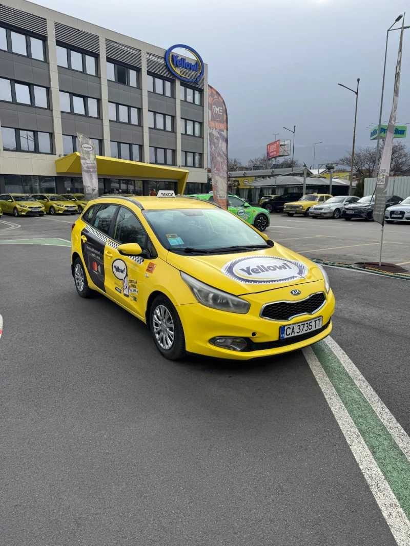 Kia Ceed TAXI, снимка 9 - Автомобили и джипове - 49566431