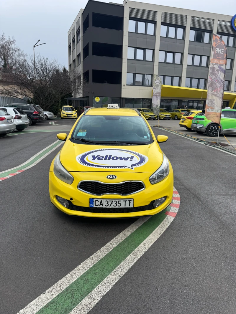 Kia Ceed TAXI, снимка 10 - Автомобили и джипове - 49566431