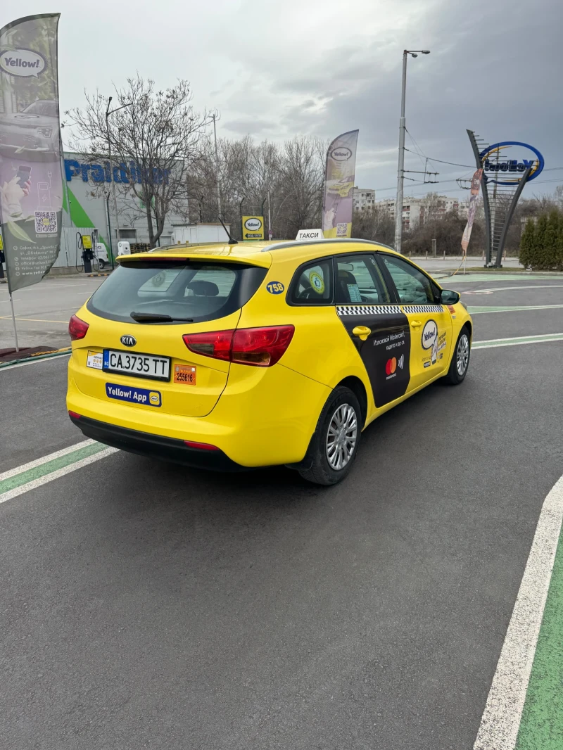 Kia Ceed TAXI, снимка 7 - Автомобили и джипове - 49566431