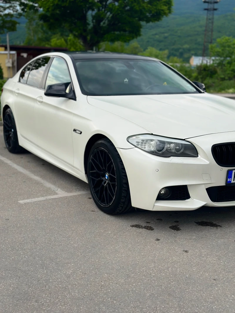BMW 530 / 245 к.с. / M-PACK / задно, снимка 3 - Автомобили и джипове - 52260578