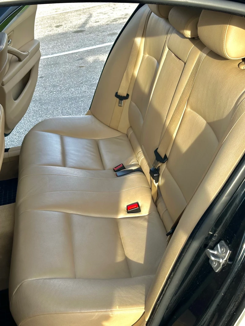 BMW 530 / 245 к.с. / M-PACK / задно, снимка 16 - Автомобили и джипове - 52800713