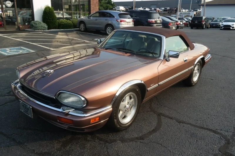 Jaguar Xjs CONVERTIBLE , снимка 2 - Автомобили и джипове - 52137280