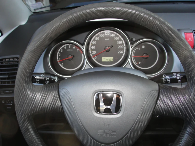 Honda Jazz, снимка 7 - Автомобили и джипове - 52851628