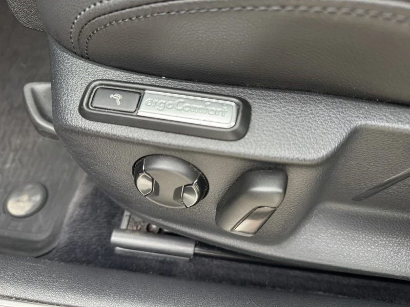 VW Passat 2.0 TDI Highline - Пълна Сервизна История, снимка 11 - Автомобили и джипове - 52996997
