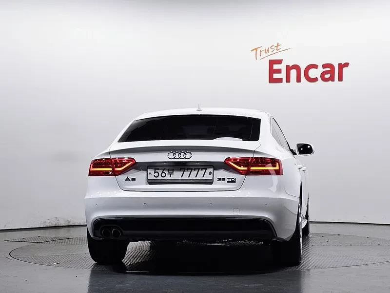 Audi A5, снимка 7 - Автомобили и джипове - 56159404