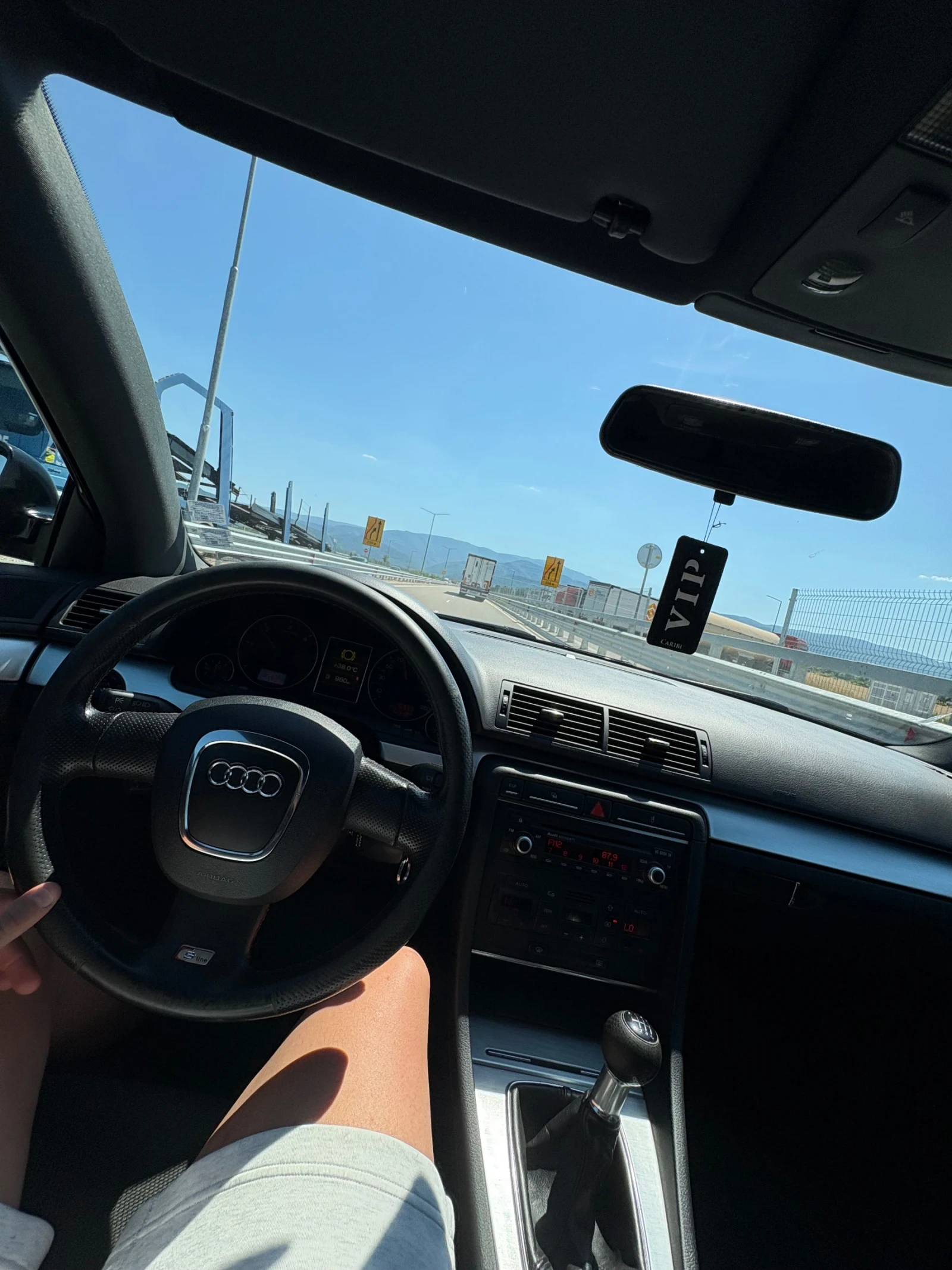 Audi A4  - изображение 10