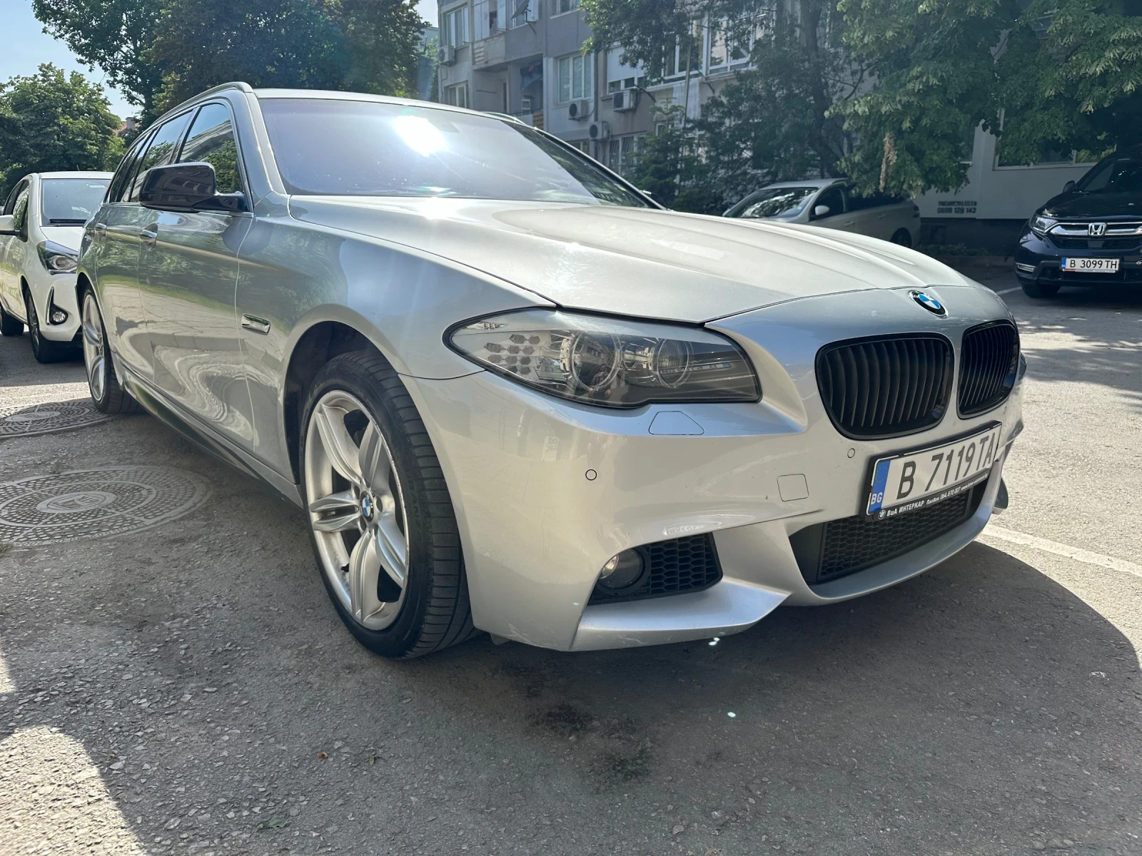 BMW 535 d xDrive M-Pack - изображение 2