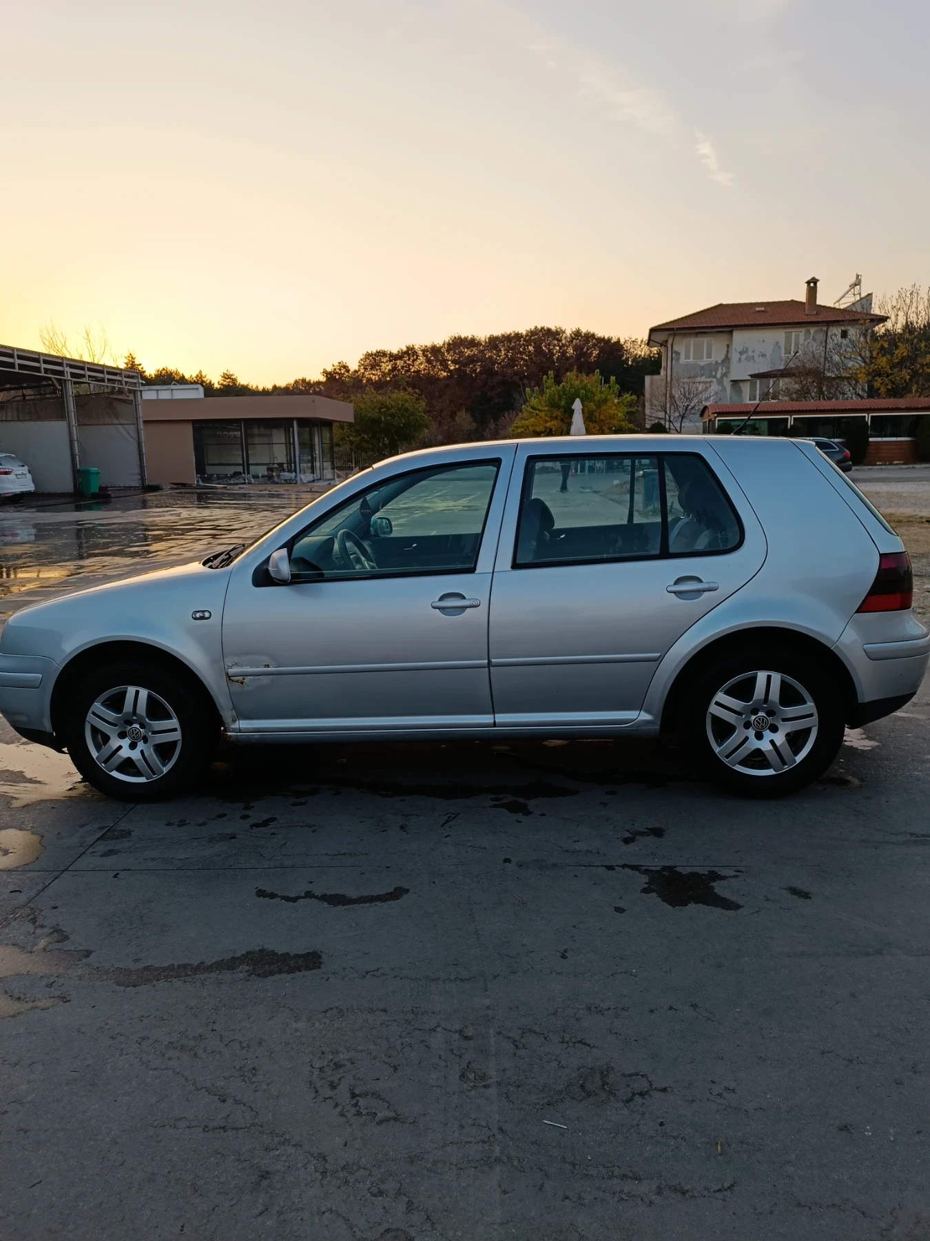 VW Golf  - изображение 10