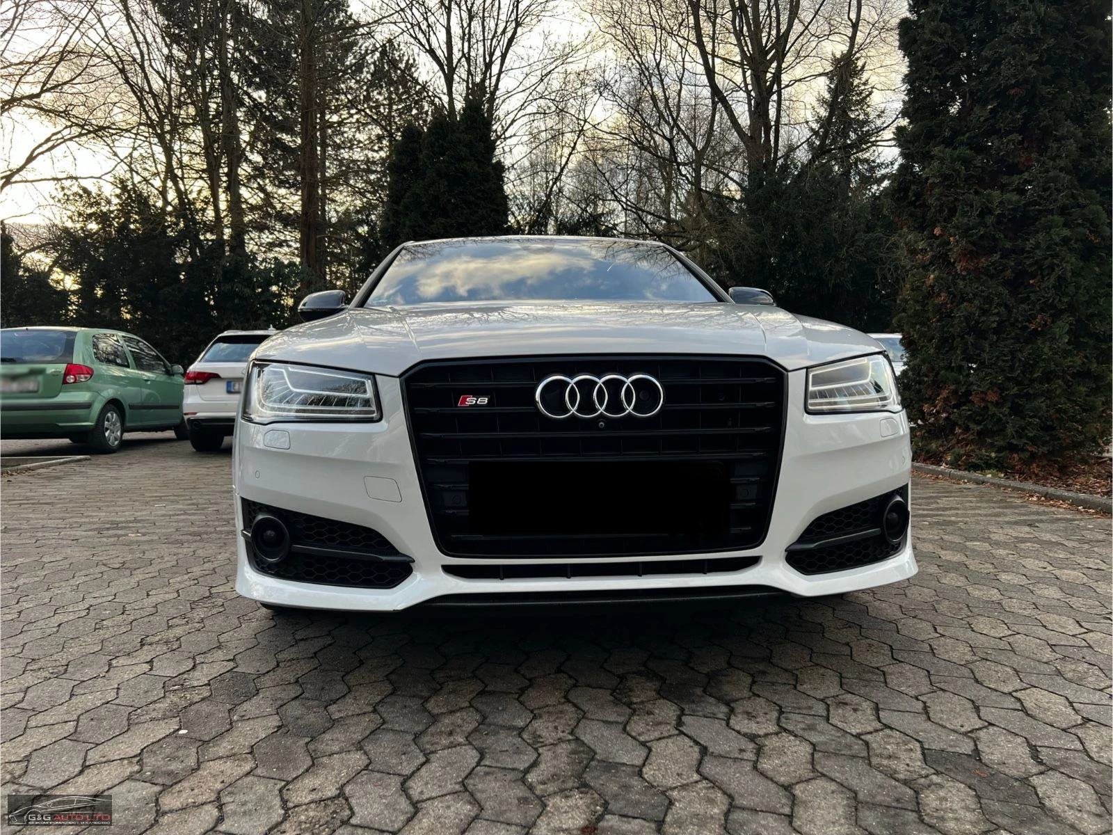 Audi S8 PLUS/4.0TFSI/605HP/V8/QUATTRO/XENON/CAM/AMBI/339v - изображение 2