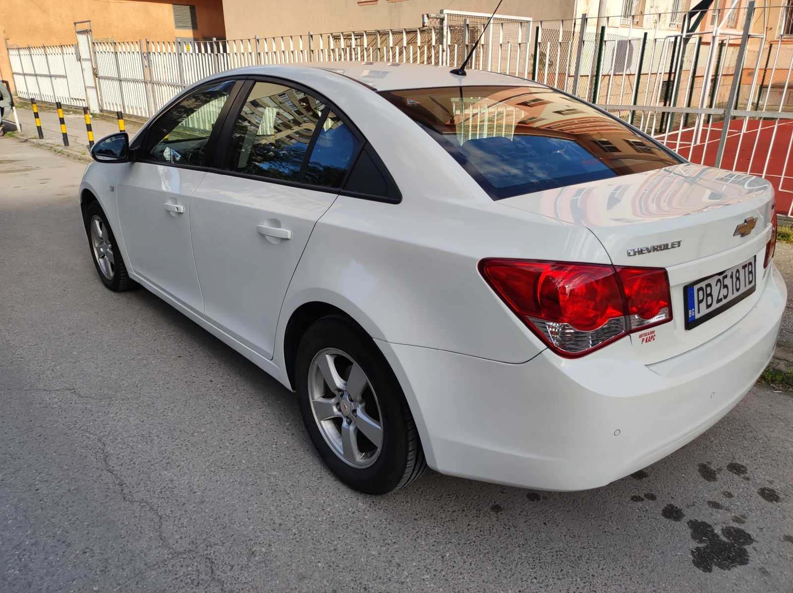 Chevrolet Cruze  - изображение 3