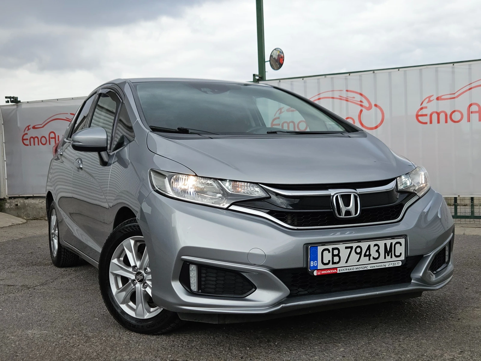 Honda Jazz 1.3i-VTEC/Trend AT/LED/ACC/БЛУТУТ/ОБСЛУЖЕНА/EURO6B | Mobile.bg — изображение 1