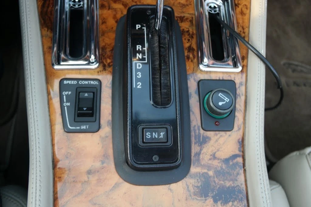 Jaguar Xjs CONVERTIBLE  | Mobile.bg — изображение 15