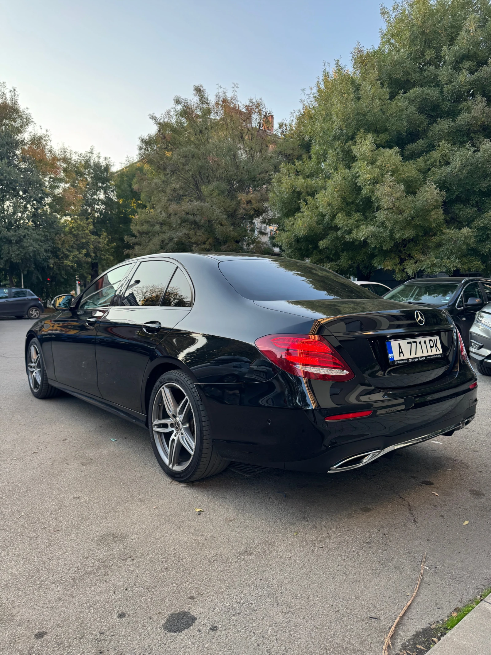 Mercedes-Benz E 220 | Mobile.bg — изображение 4