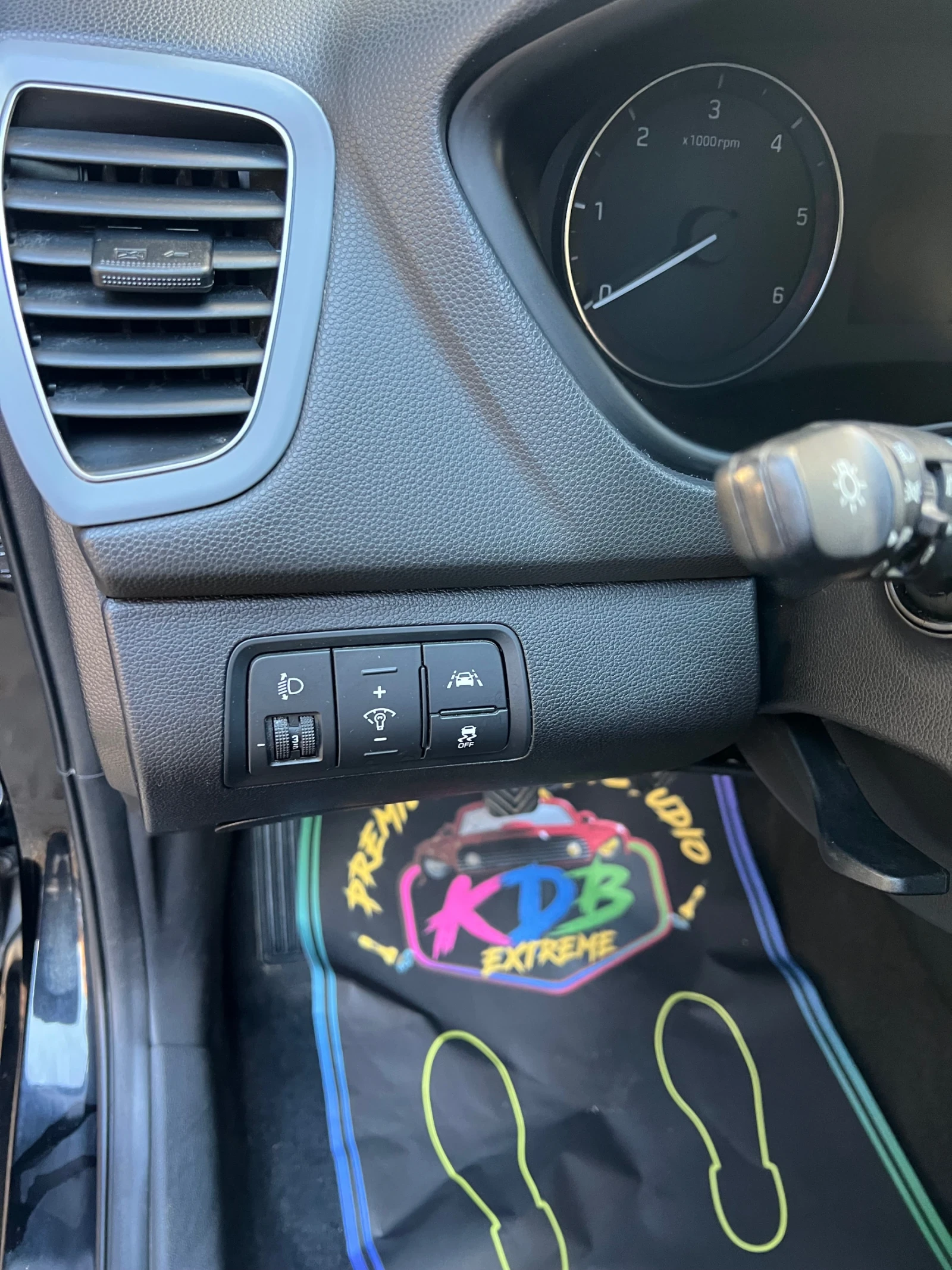 Hyundai I20 1.1 crdi - изображение 6