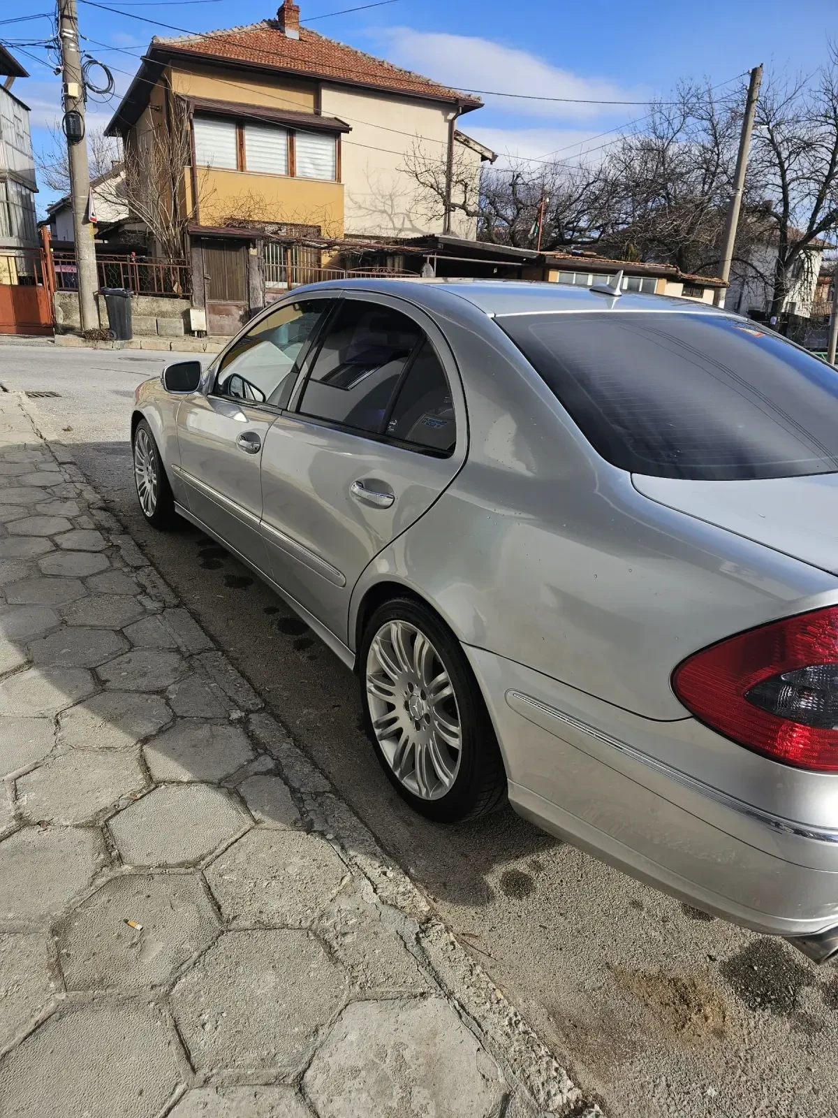 Mercedes-Benz E 500 | Mobile.bg � ����������� 4
