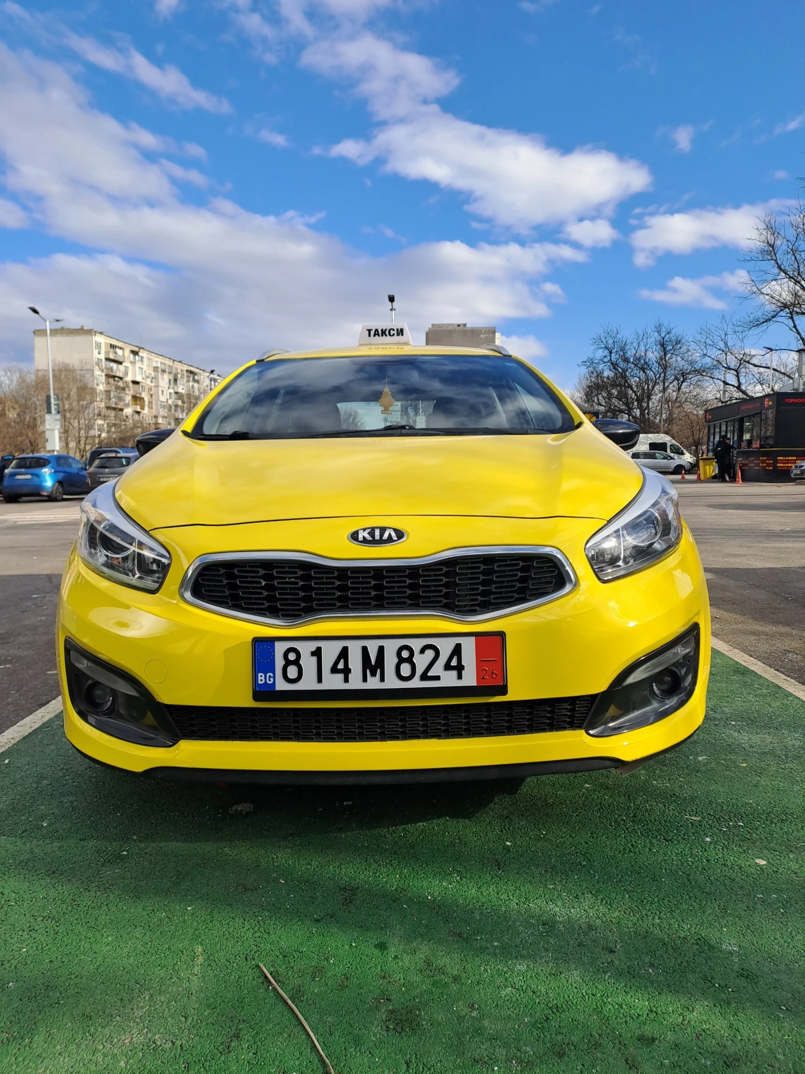 Kia Ceed, снимка 2 - Автомобили и джипове - 53625786