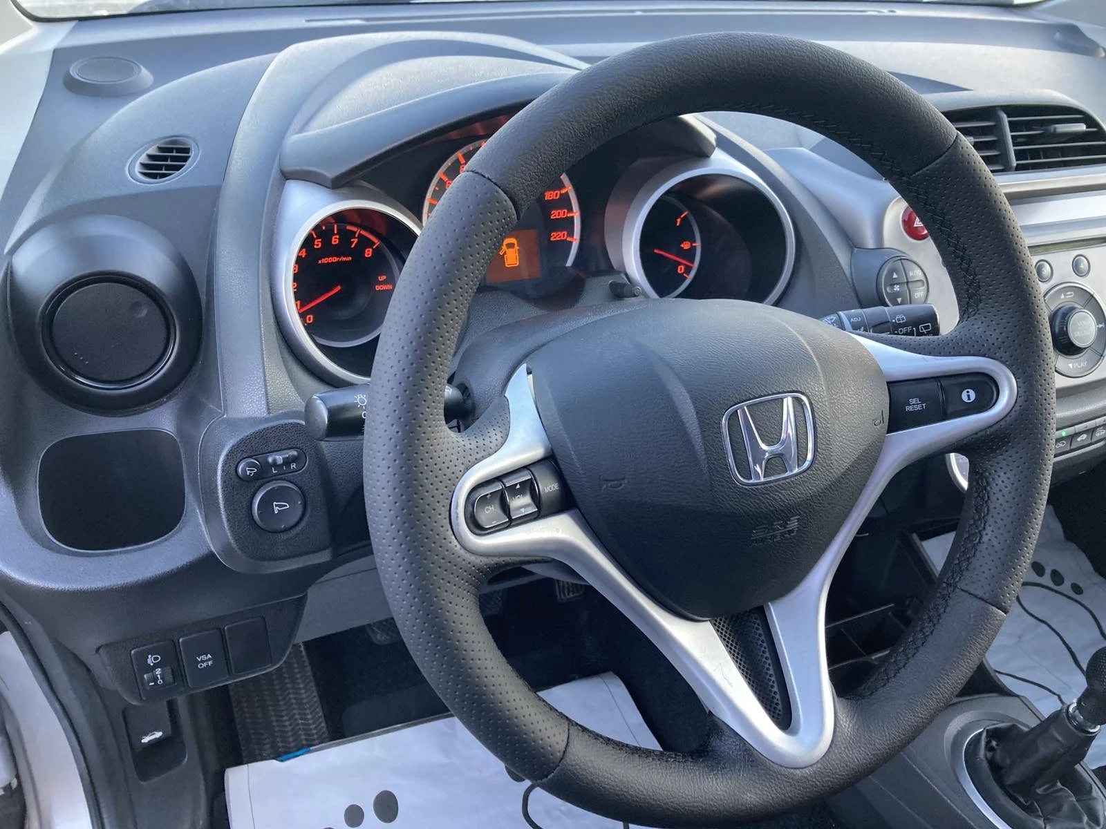 Honda Jazz 1.4i 100ps | Mobile.bg � ����������� 11