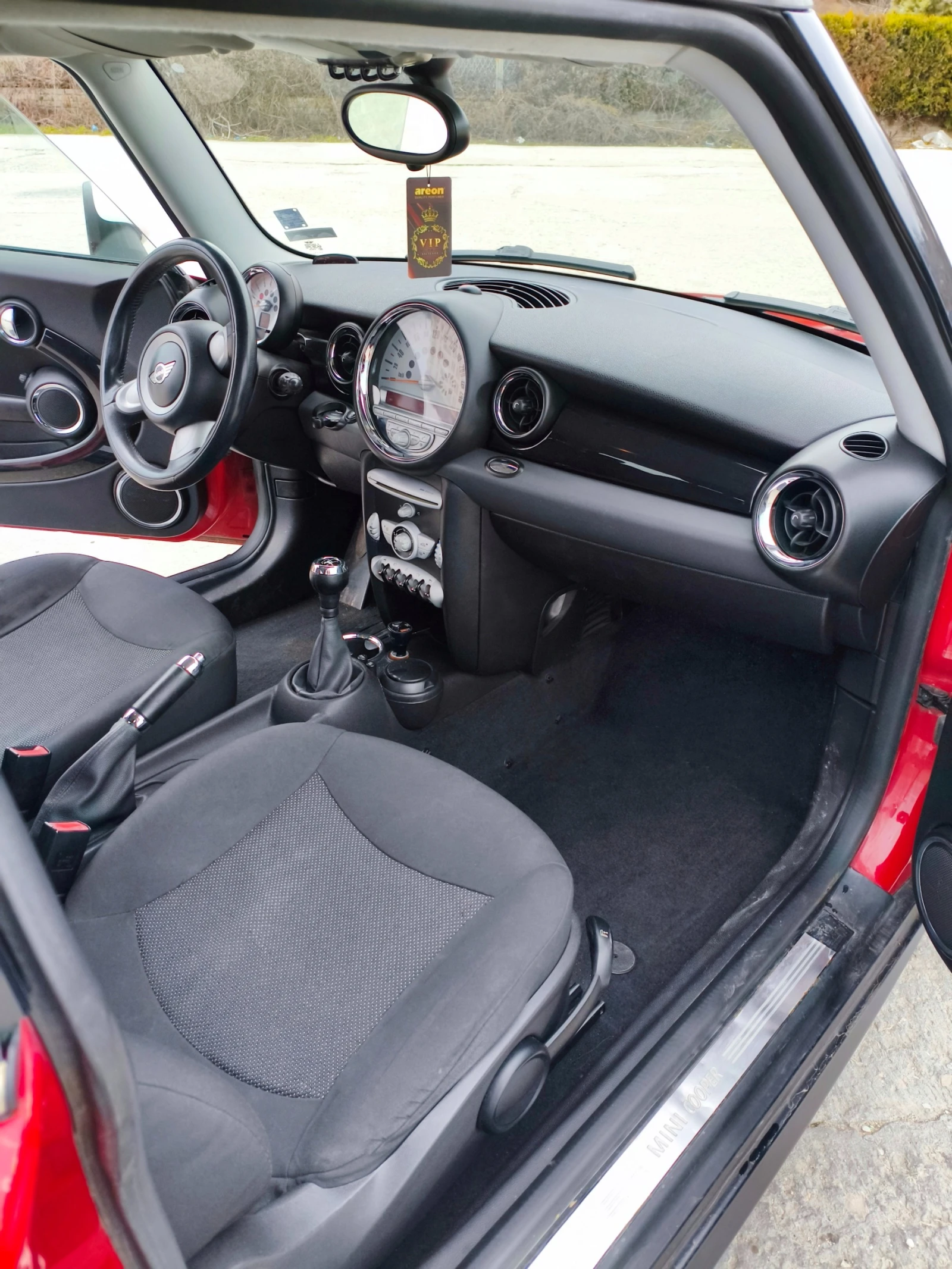 Mini Cooper 1.6i - изображение 10