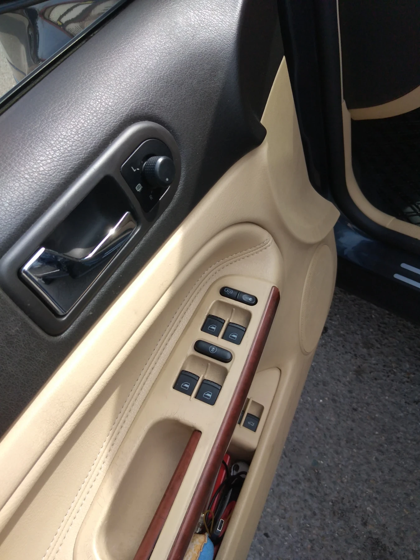 VW Passat, снимка 13 - Автомобили и джипове - 53845231