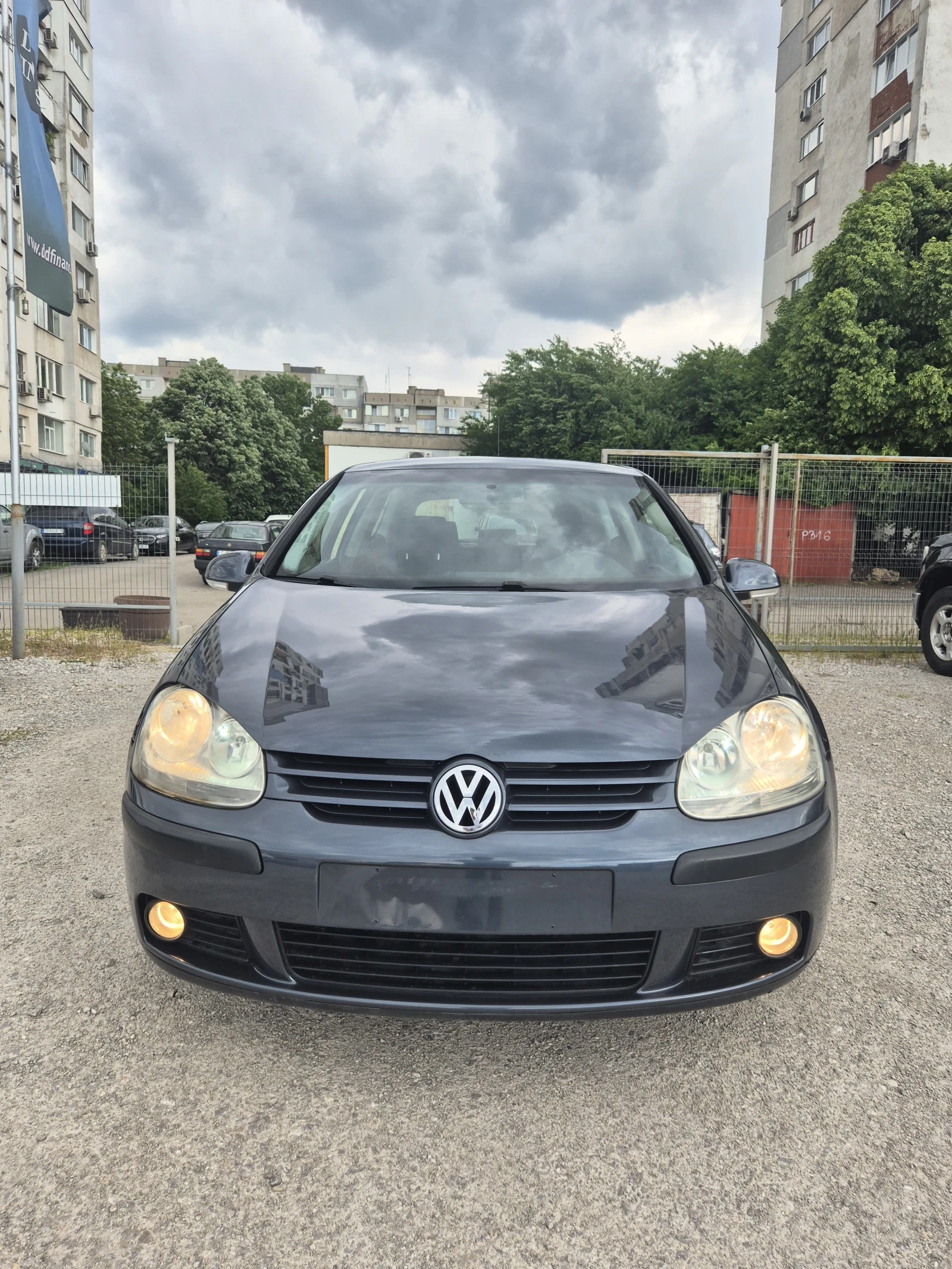 VW Golf 5скорости 🔝, снимка 3 - Автомобили и джипове - 54633102