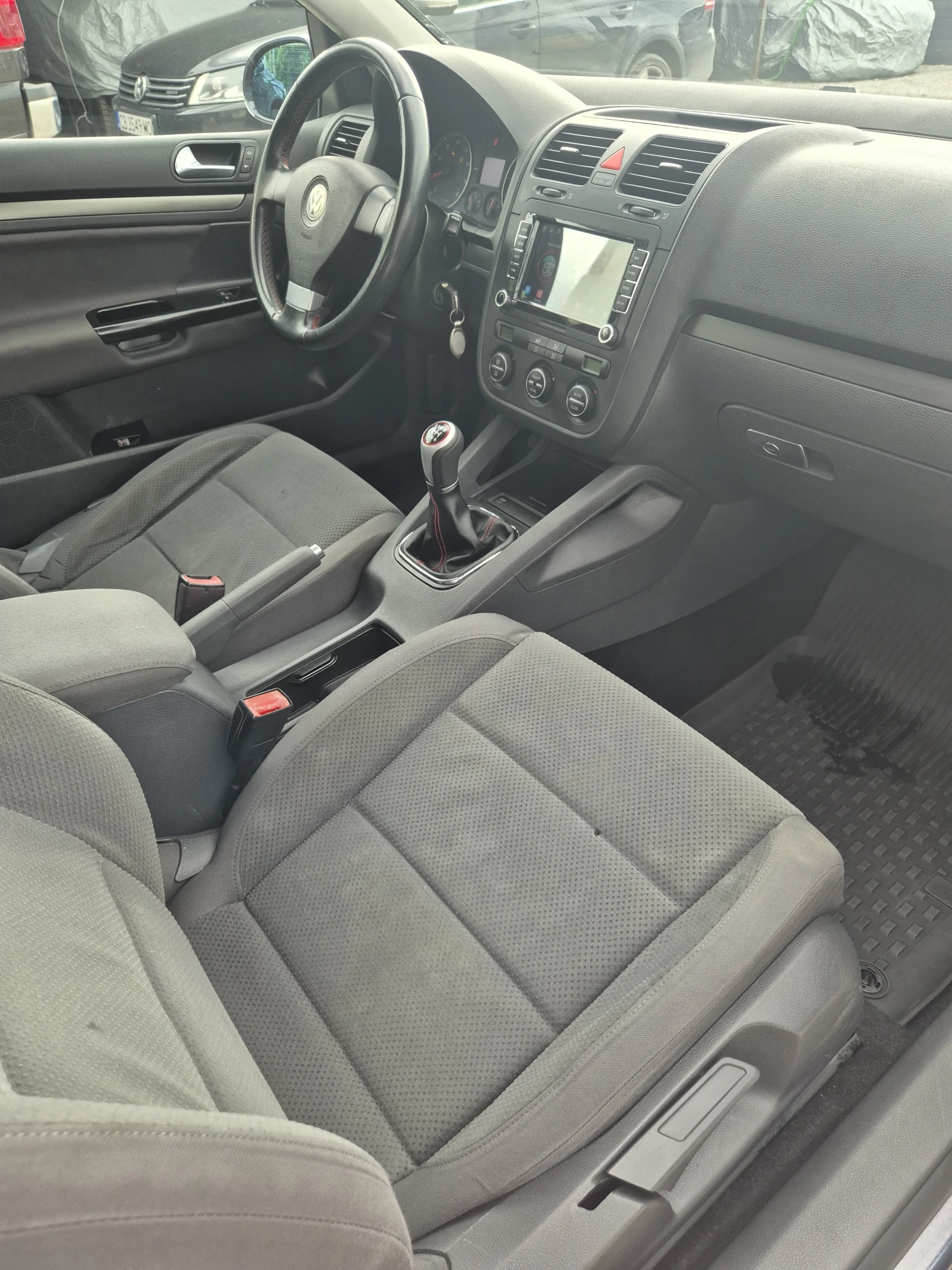 VW Golf 5скорости 🔝, снимка 8 - Автомобили и джипове - 54633102