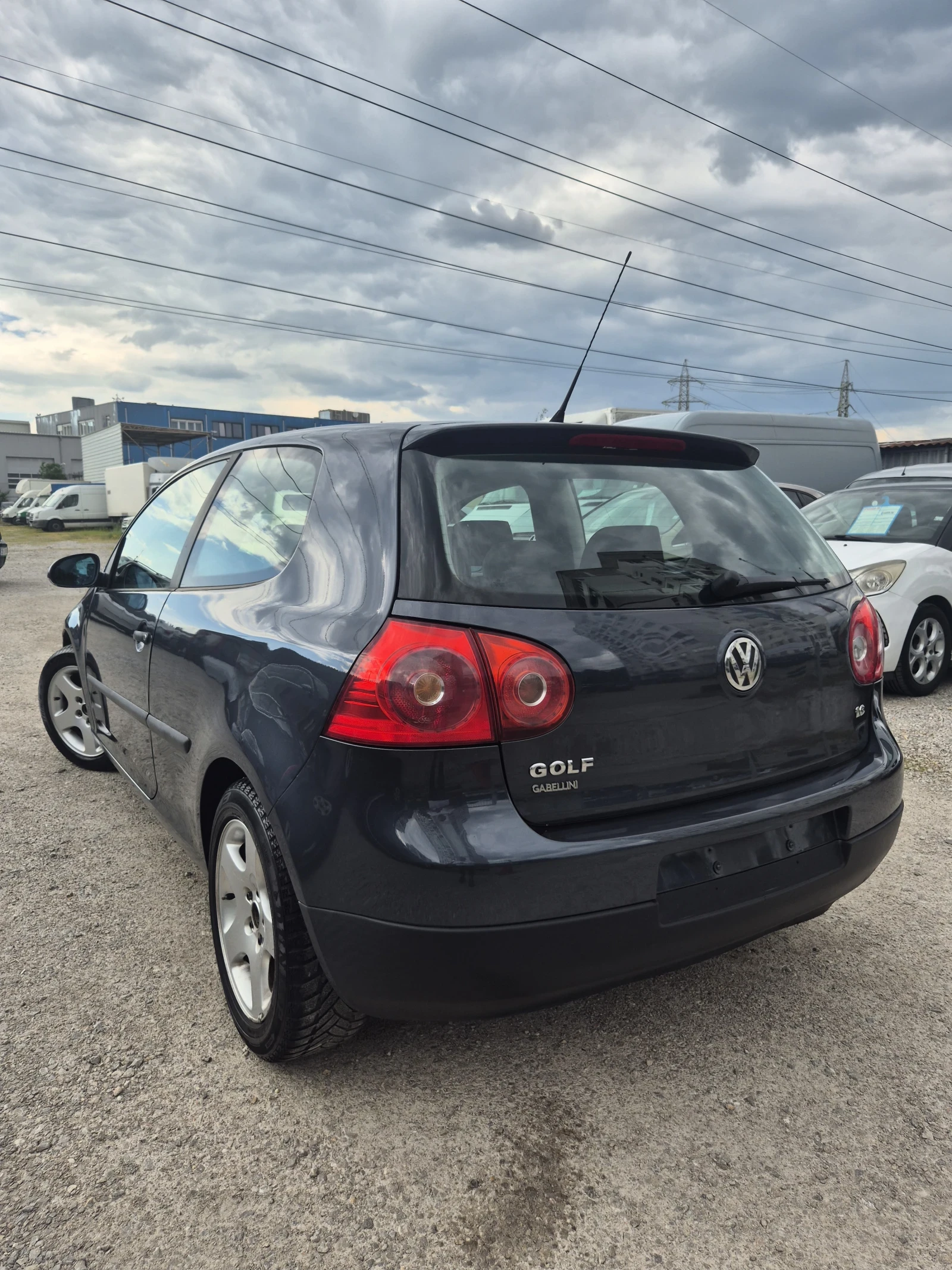 VW Golf 5скорости 🔝, снимка 5 - Автомобили и джипове - 54633102