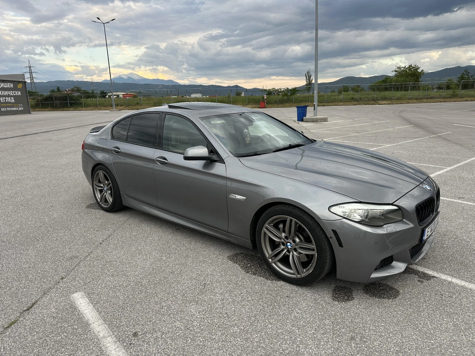 BMW 535 i / Head-Up / 360 Камери / NBT Na, снимка 8 - Автомобили и джипове - 54720470