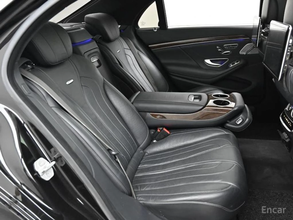 Mercedes-Benz S 63 AMG 4MATIC* FACE PACK* BURMESTER* DISTRONIC* 360 CAM* , снимка 13 - Автомобили и джипове - 54881238