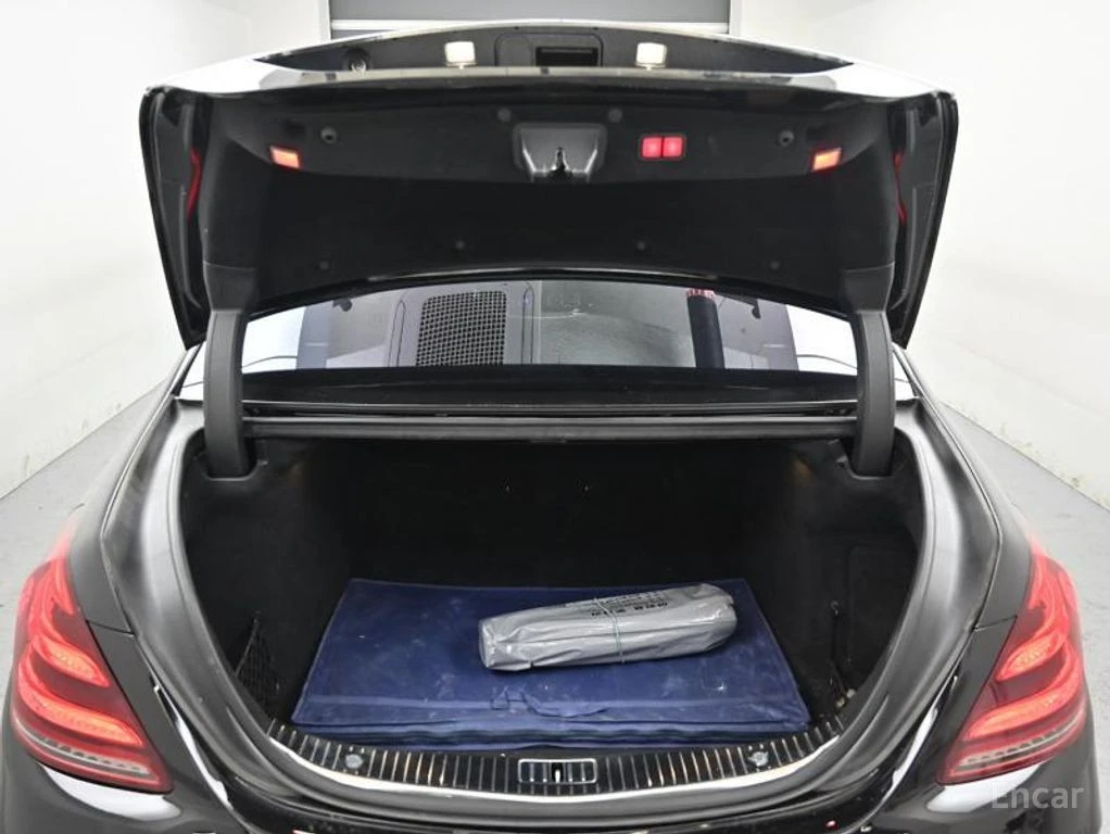 Mercedes-Benz S 63 AMG 4MATIC* FACE PACK* BURMESTER* DISTRONIC* 360 CAM* , снимка 15 - Автомобили и джипове - 54881238