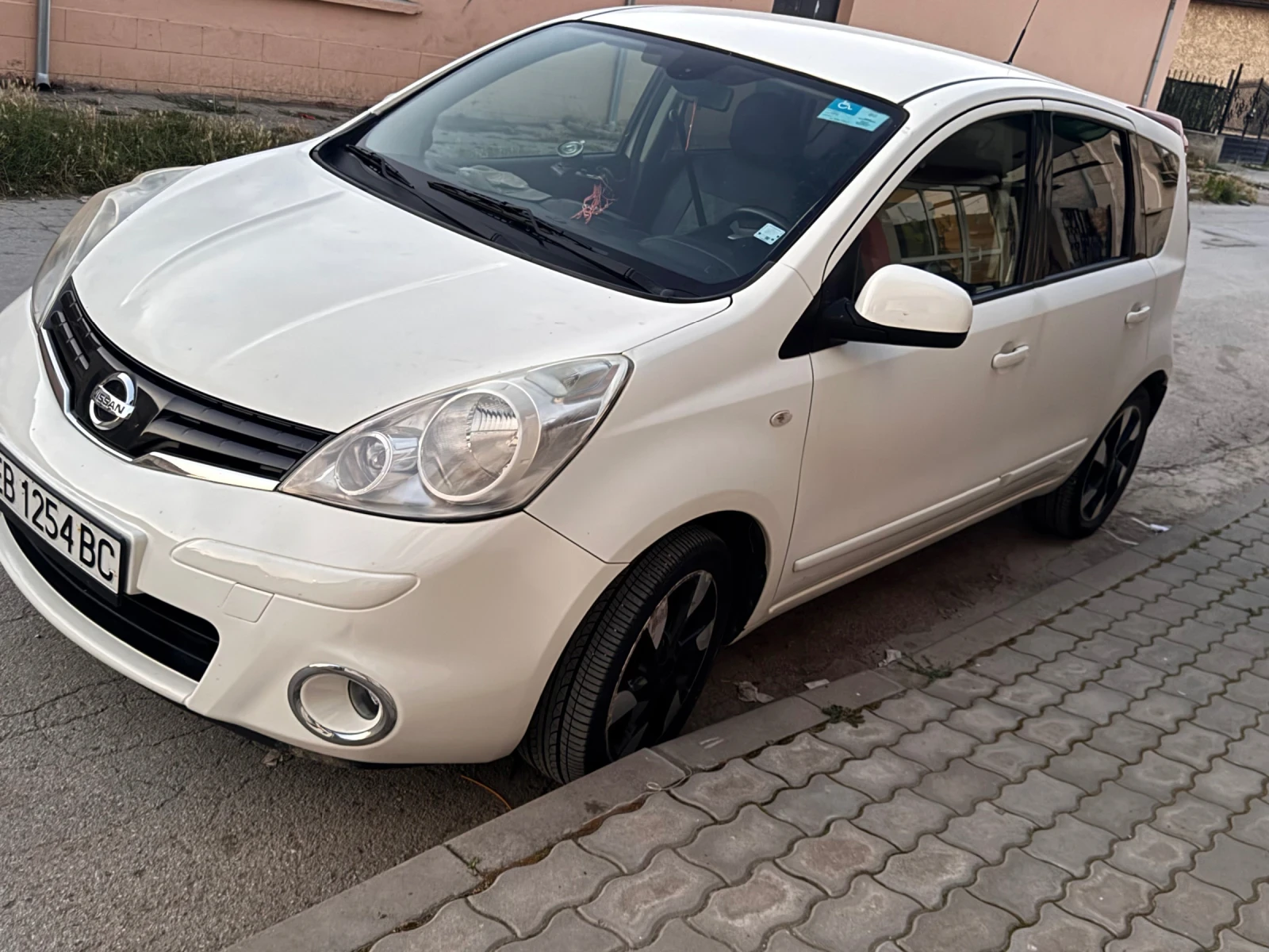 Nissan Note, снимка 2 - Автомобили и джипове - 55124645
