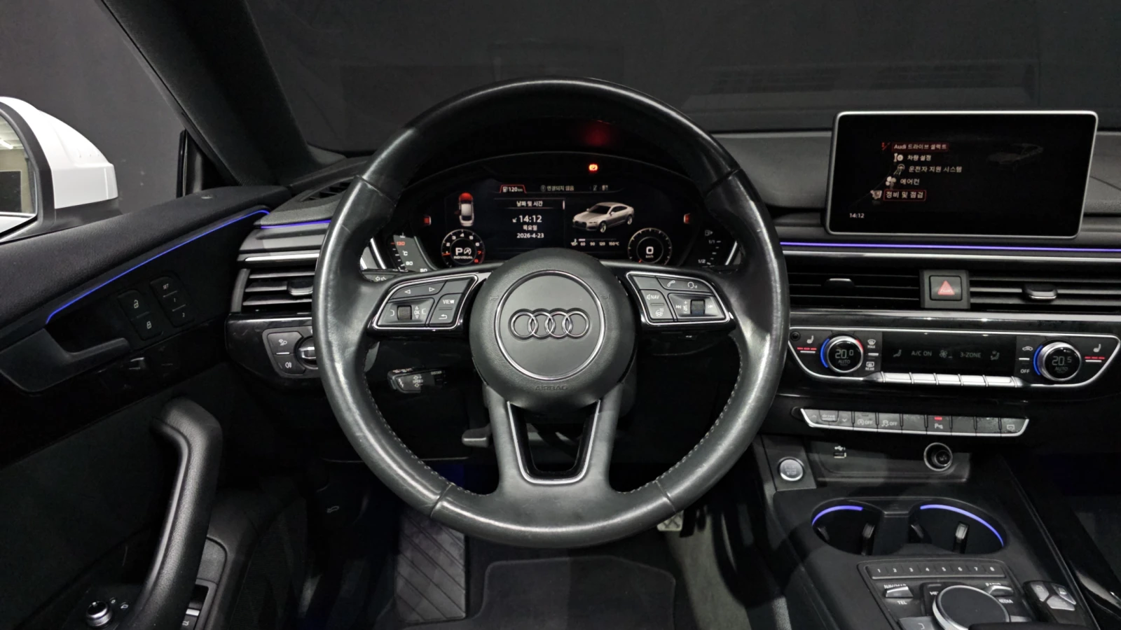 Audi A5 45 TFSI quattro* ЕЛ. БАГАЖНИК* HUD* КРАЙНА ЦЕНА, снимка 14 - Автомобили и джипове - 55318882