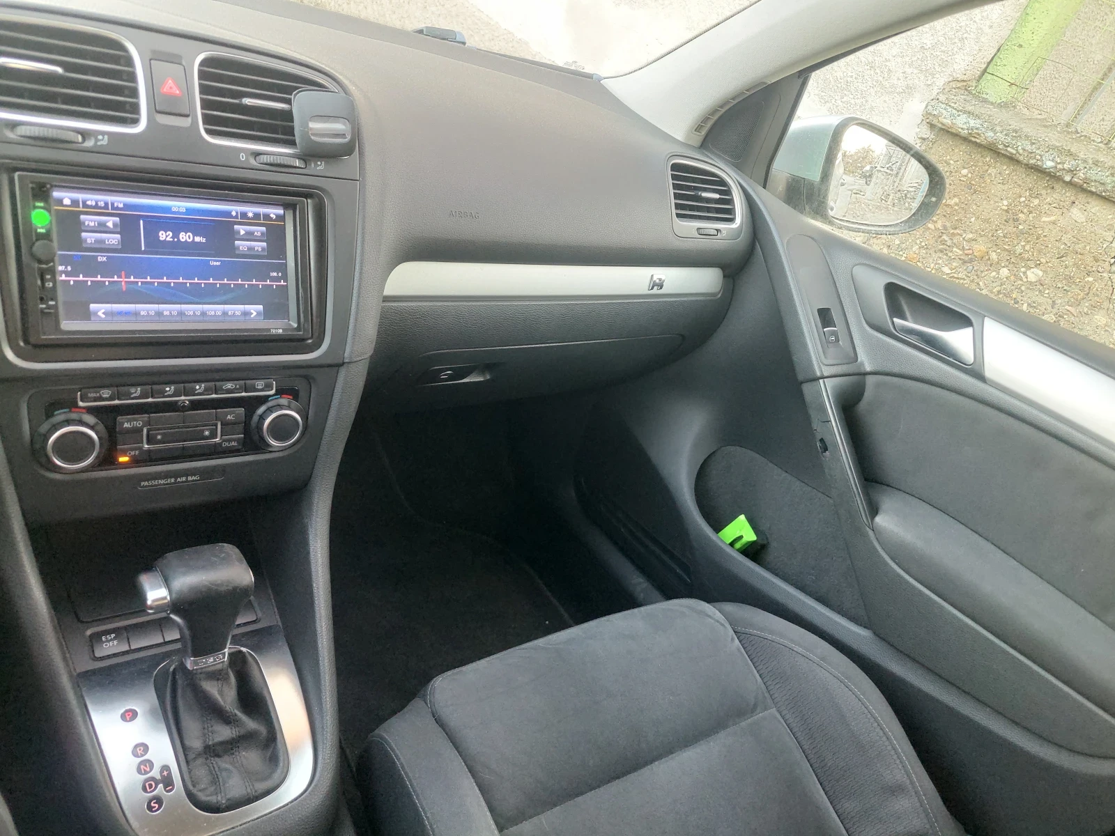 VW Golf, снимка 4 - Автомобили и джипове - 55323439