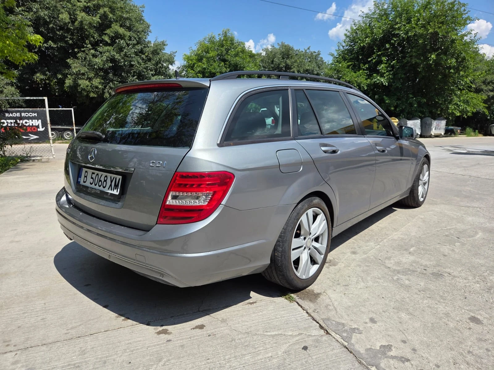 Mercedes-Benz C 220 CDI, снимка 10 - Автомобили и джипове - 55360657