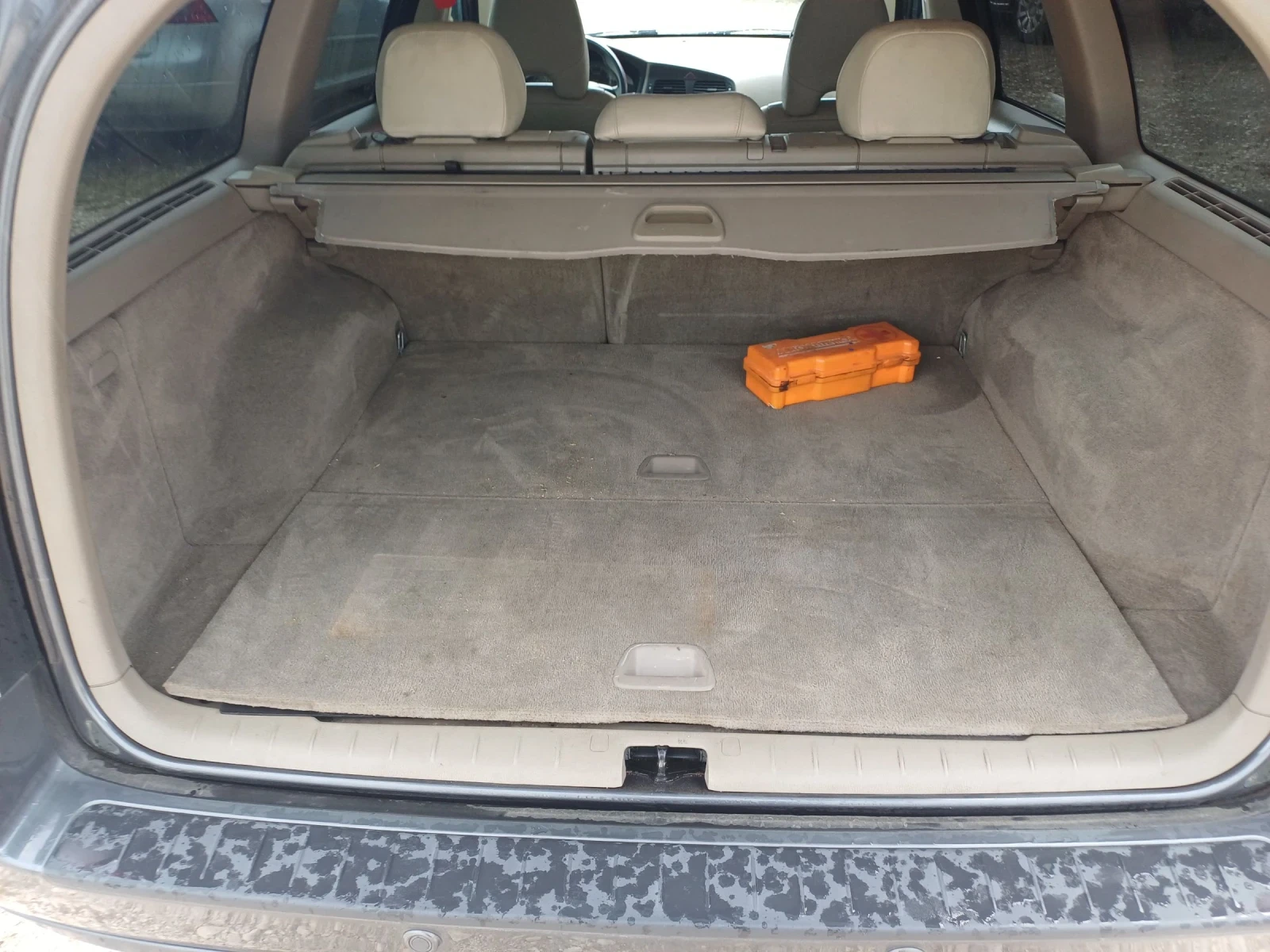 Volvo V70 2, 4td, НОВА, снимка 13 - Автомобили и джипове - 55389758