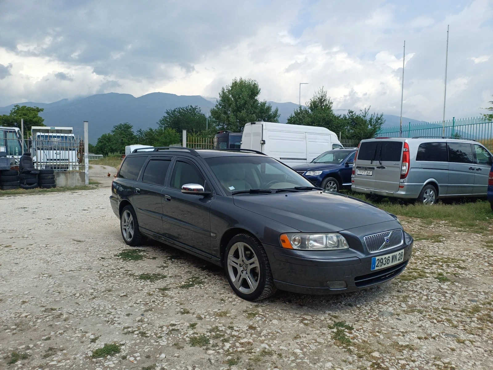 Volvo V70 2, 4td, НОВА, снимка 3 - Автомобили и джипове - 55389758