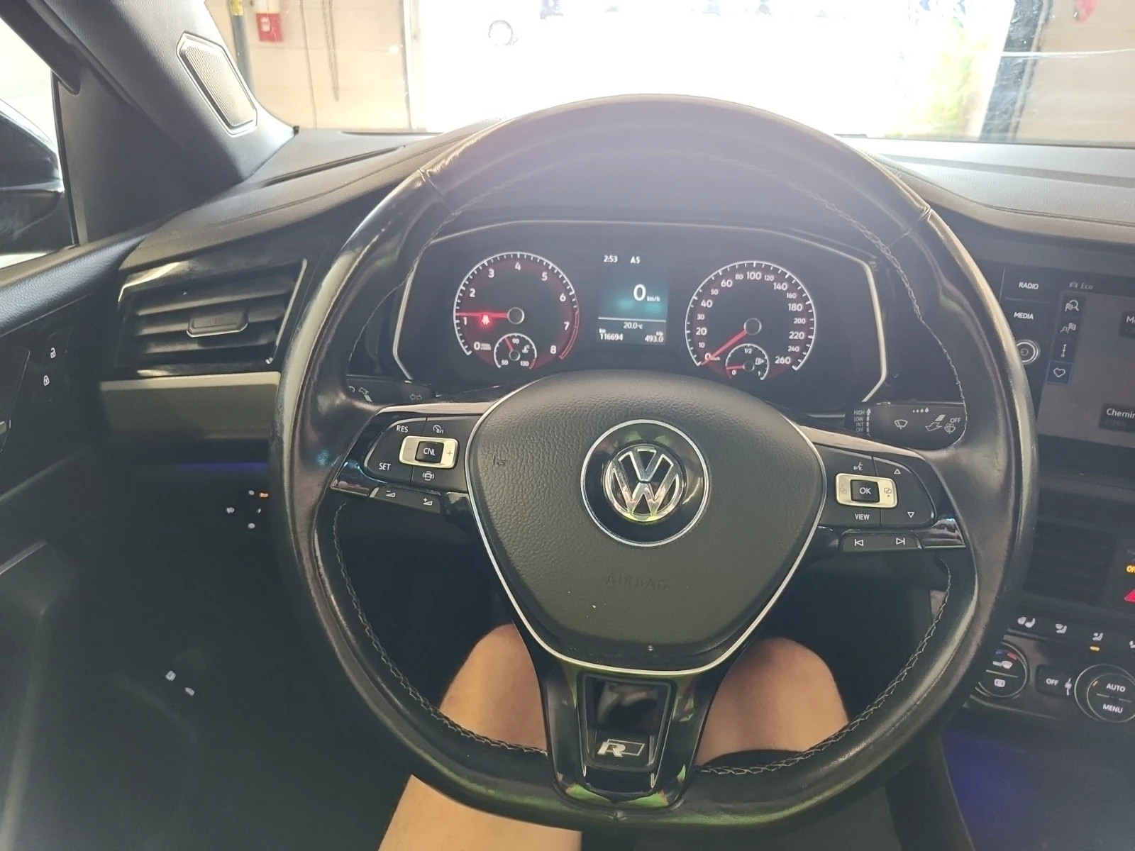 VW Jetta HIGHLINE / ПАНО / ЛИЗИНГ / ПРОГНОЗНА ЦЕНА до БГ, снимка 9 - Автомобили и джипове - 55672362
