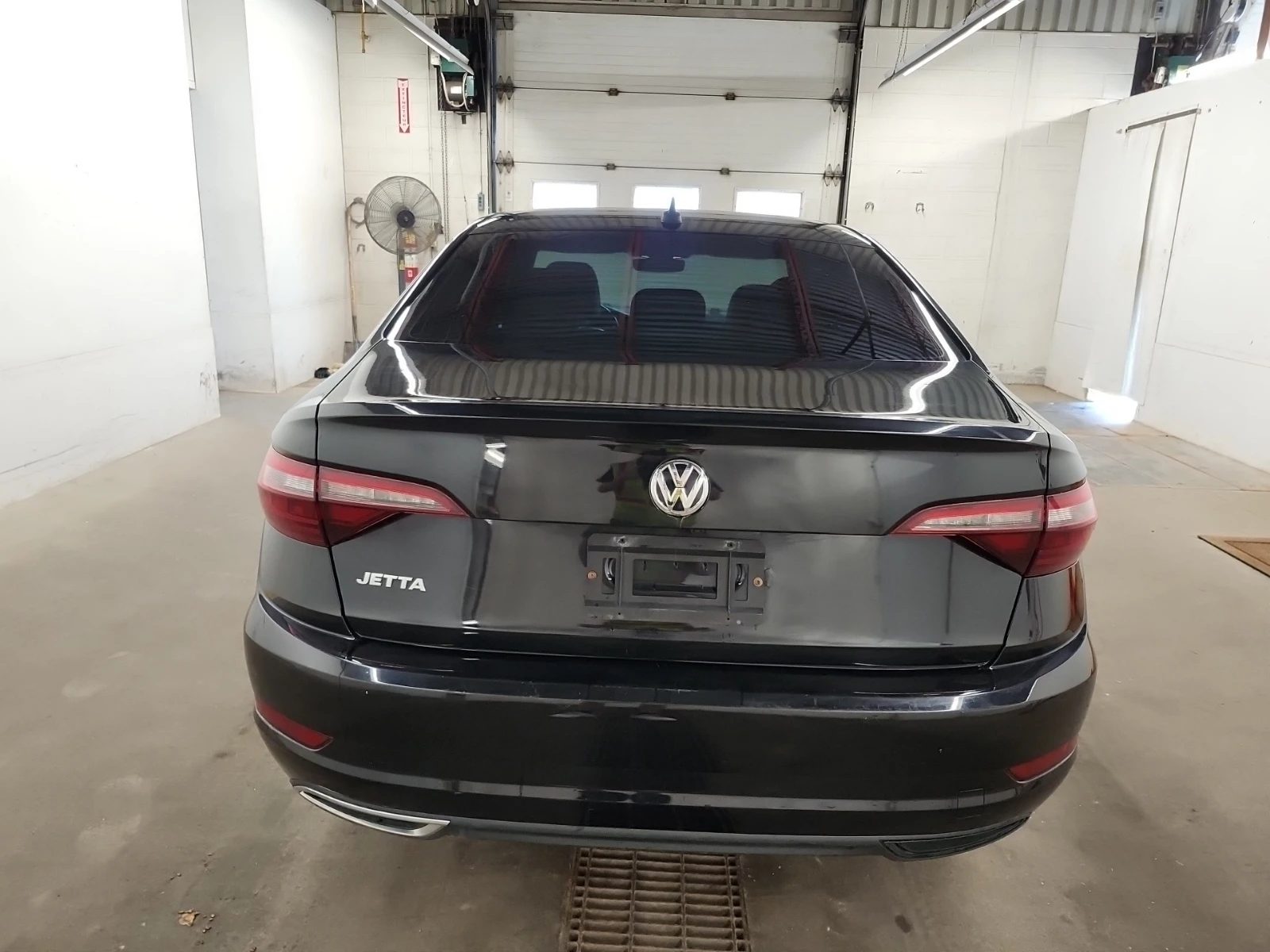 VW Jetta HIGHLINE / ПАНО / ЛИЗИНГ / ПРОГНОЗНА ЦЕНА до БГ, снимка 5 - Автомобили и джипове - 55672362