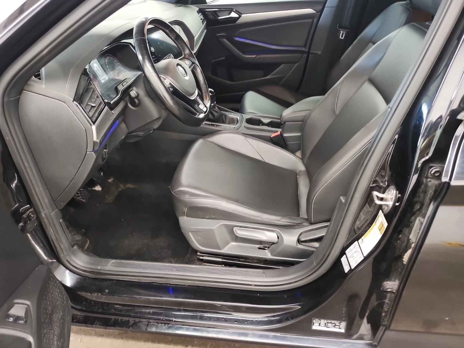 VW Jetta HIGHLINE / ПАНО / ЛИЗИНГ / ПРОГНОЗНА ЦЕНА до БГ, снимка 8 - Автомобили и джипове - 55672362