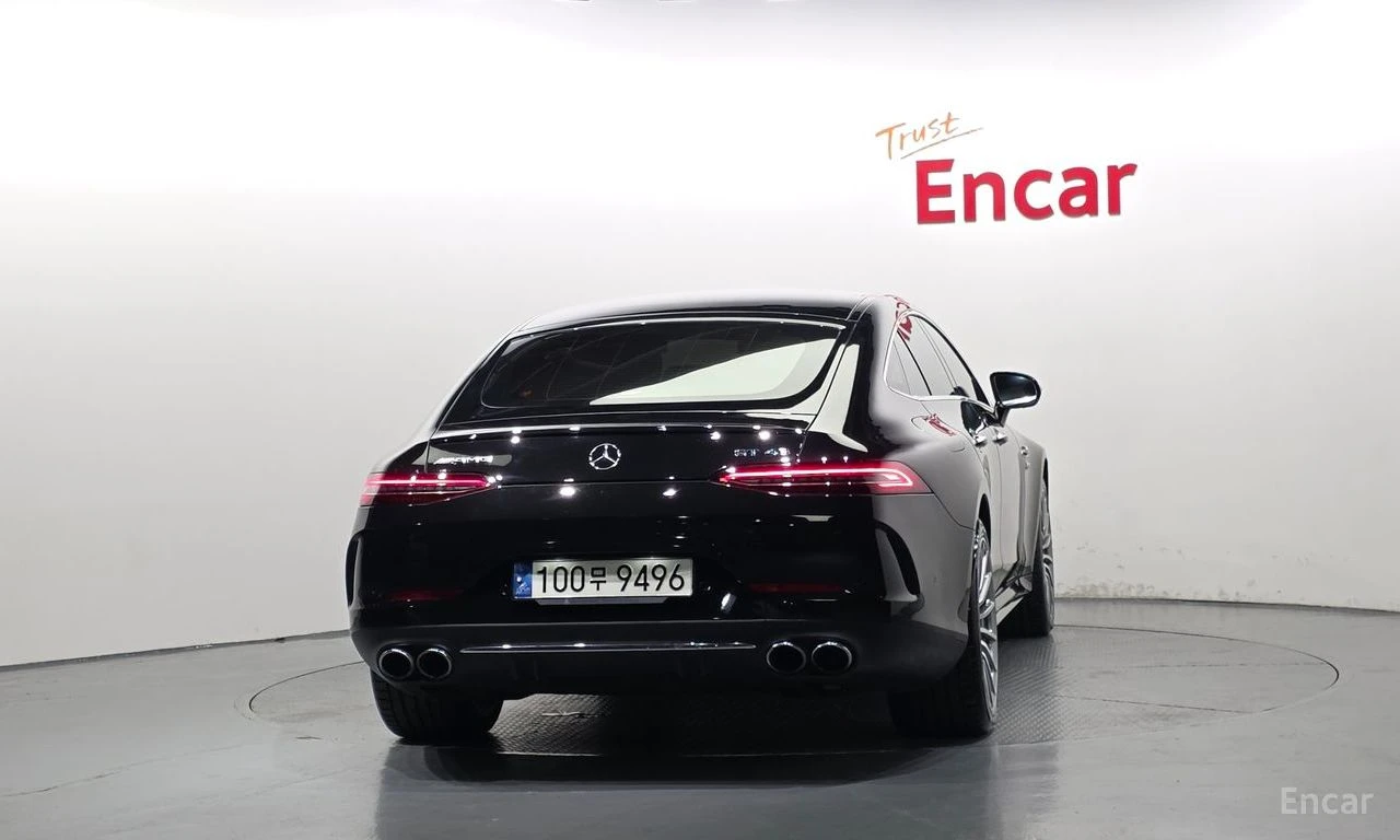 Mercedes-Benz AMG GT 43* 4MATIC+ * BURMESTER* ПОДГРЕВ* ОБДУХВАНЕ* 360КА, снимка 4 - Автомобили и джипове - 56075272